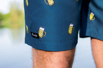 Maßkrug Badehose blau